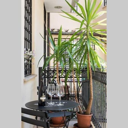 Lovely Colosseum Loft Apartment Рим Экстерьер фото