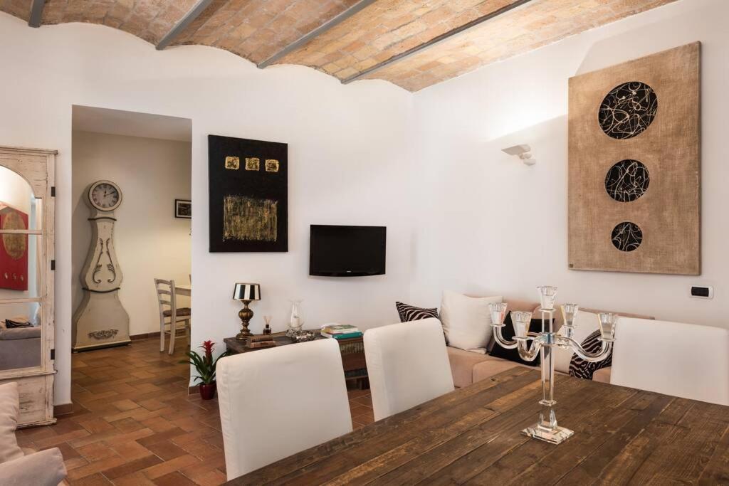 Lovely Colosseum Loft Apartment Рим Экстерьер фото